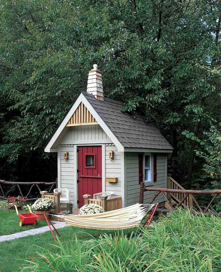 maisonnette-enfant-jardin-construction-cabane-exterieur