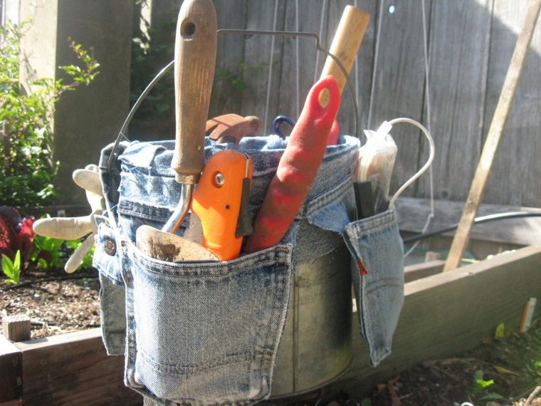 outils-de-jardinage-idee-rangement-a-faire-soi-meme