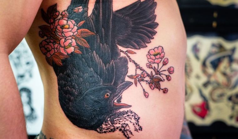tatouage japonais fleurs-de-cerisier-phenix-exemple