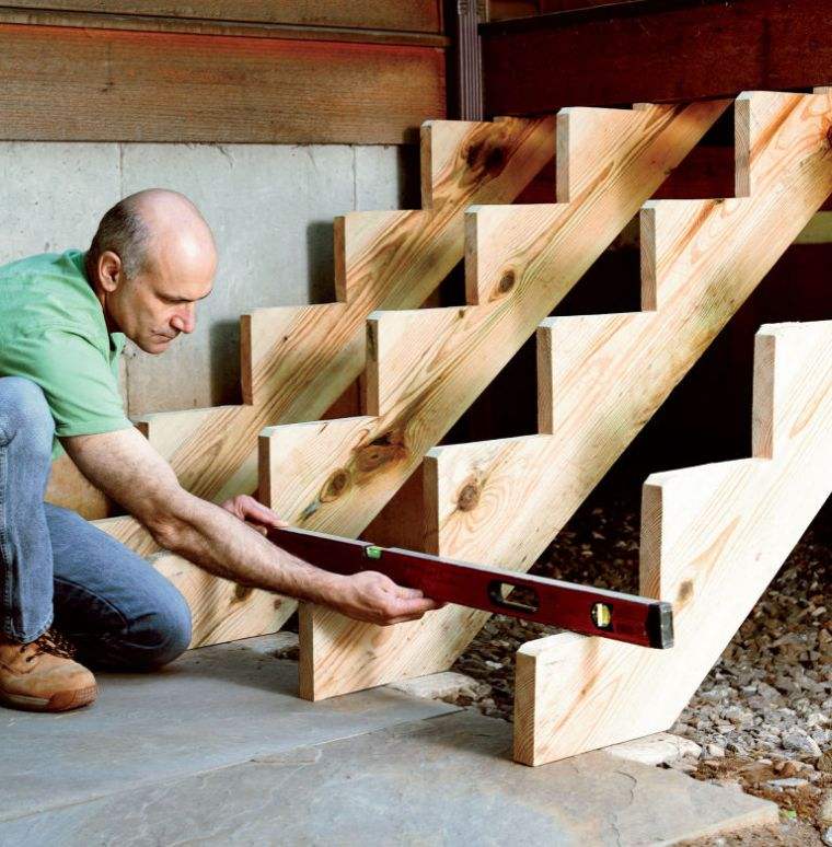 fabrication-escalier-bois-interieur-modele-plan-gratuit