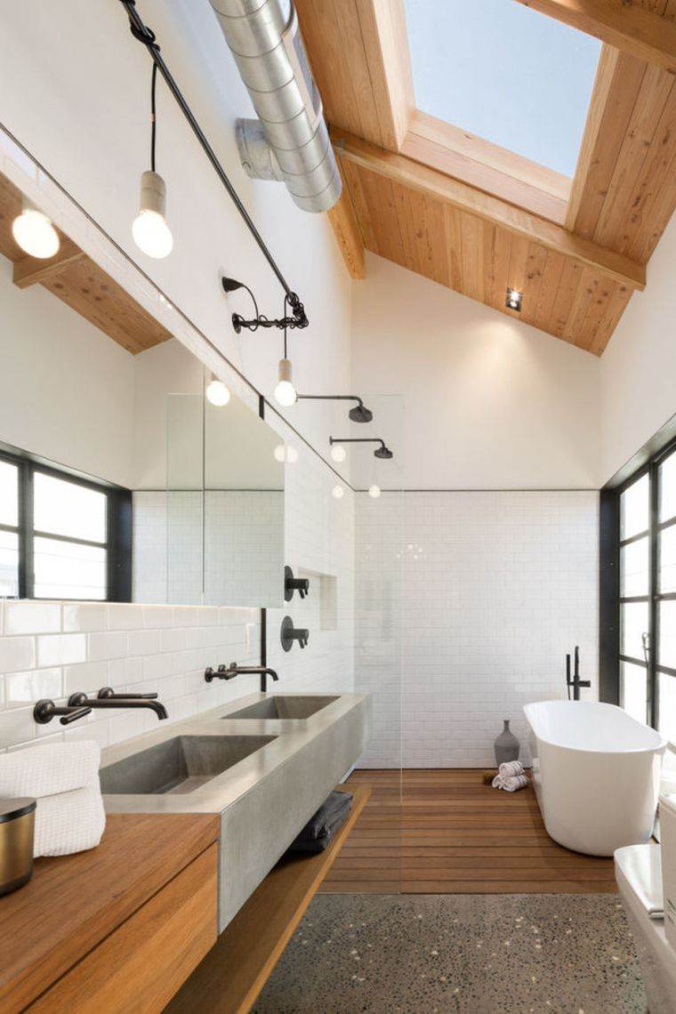 salle de bain douche couloir-revetement-bois-vasque-beton