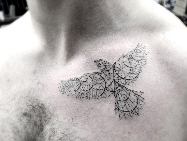 tatouage-dos-phoenix-tatouage-petit-tribal
