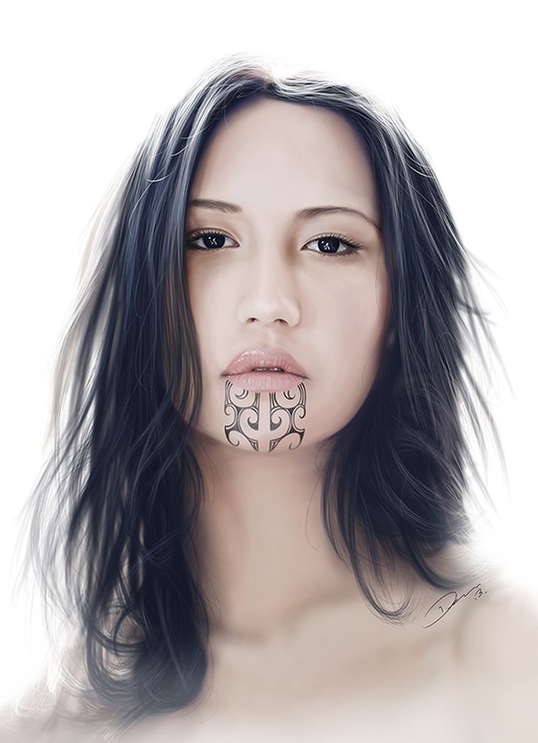 tatouage-maori-femme-visage-tattoo-tribal-traditionnel