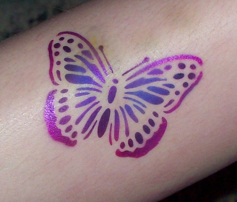 tatouage-temporaire-papillon-tatouage-ephemere