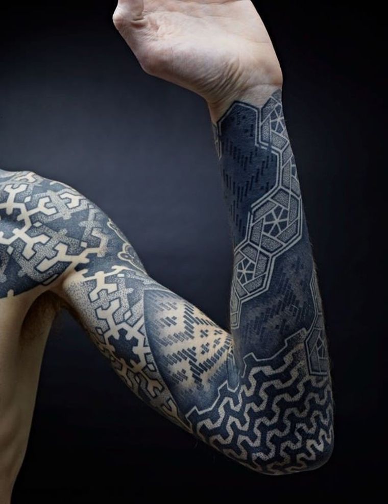 tatouage tribal homme-bras-idee