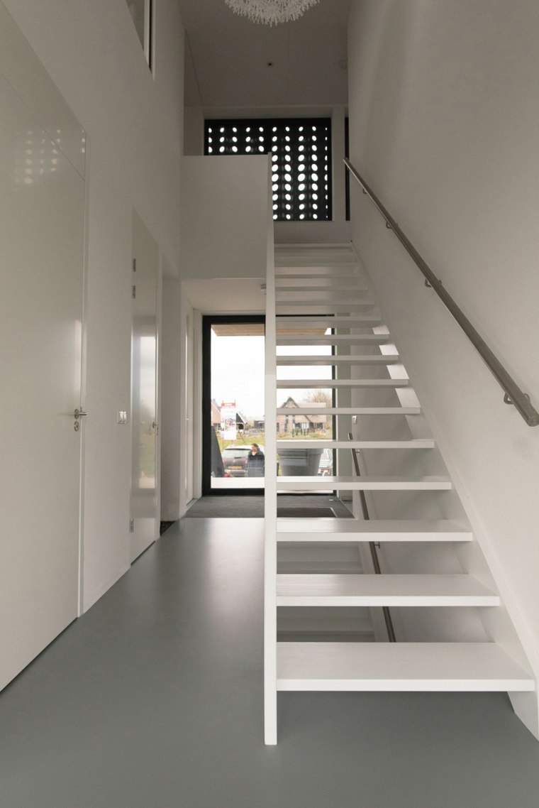 image de maison de luxe escalier-blanc
