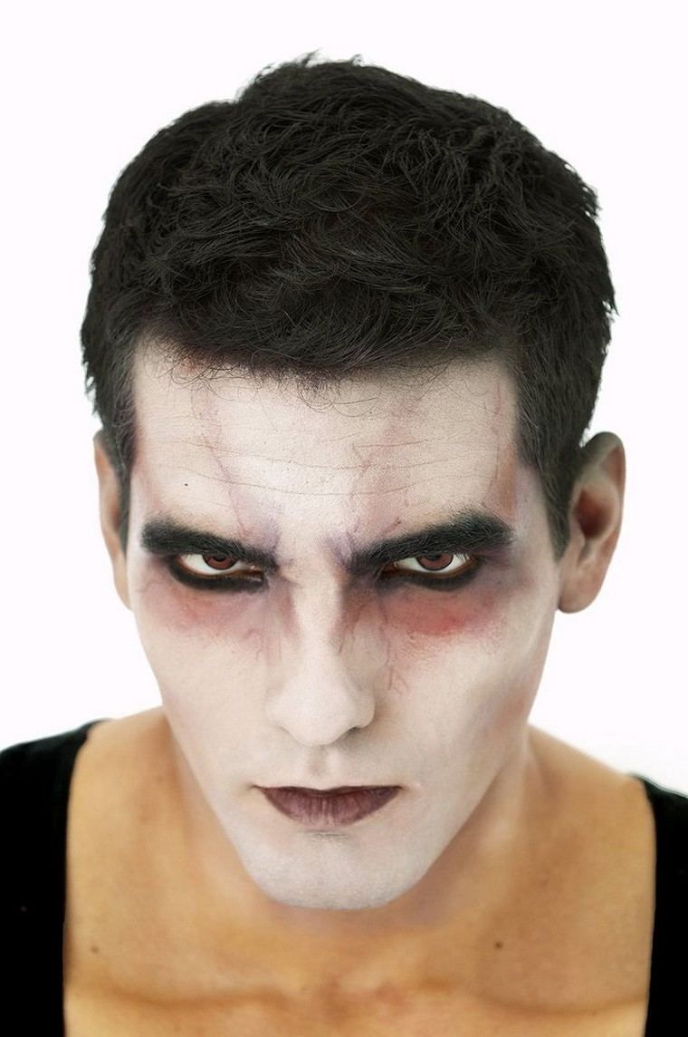 maquillage-halloween-homme-2017-dracula-maquillage