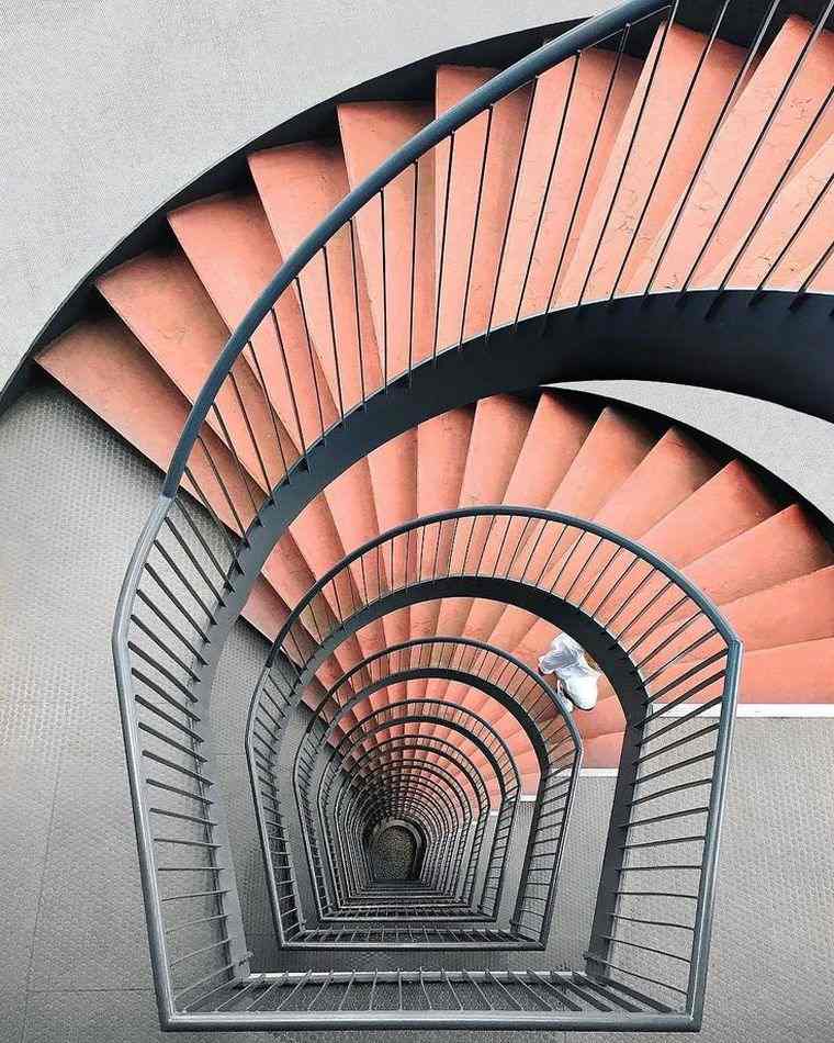 rampe escalier colimacon-design-metal