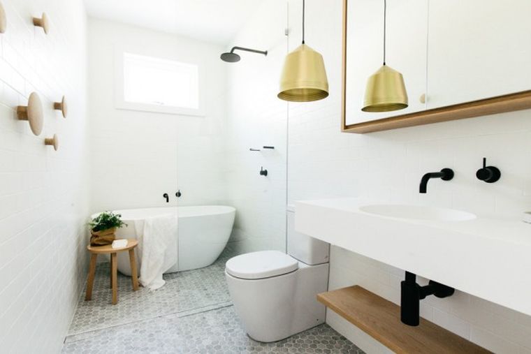 tabouret-salle-de-bain-bois-design-scandinave-petit-rangement-idee