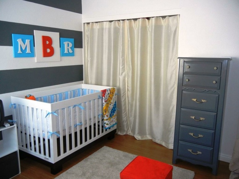 chambre bébé moderne mbr-meuble-gris-rideau-separateur
