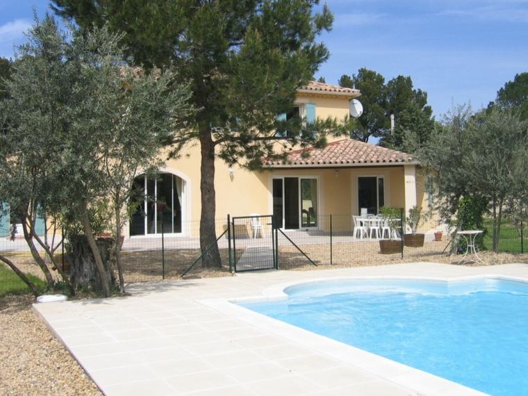 maison provençale piscine-confort