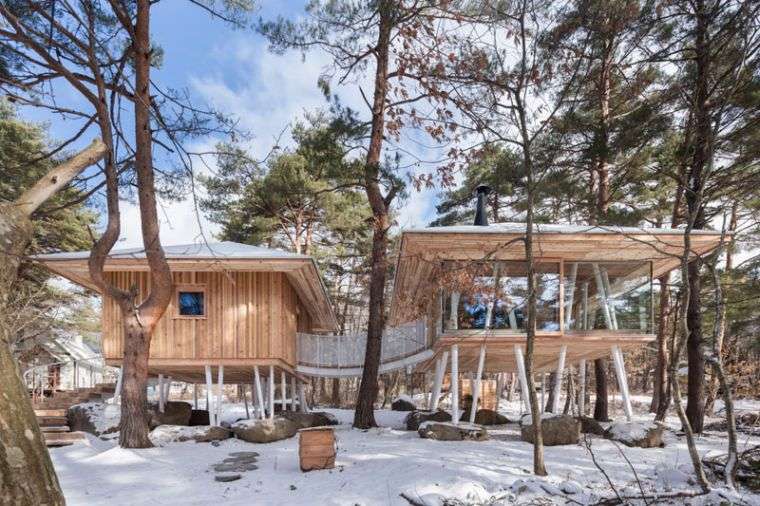 maison sur pilotis bois-japon-design-moderne