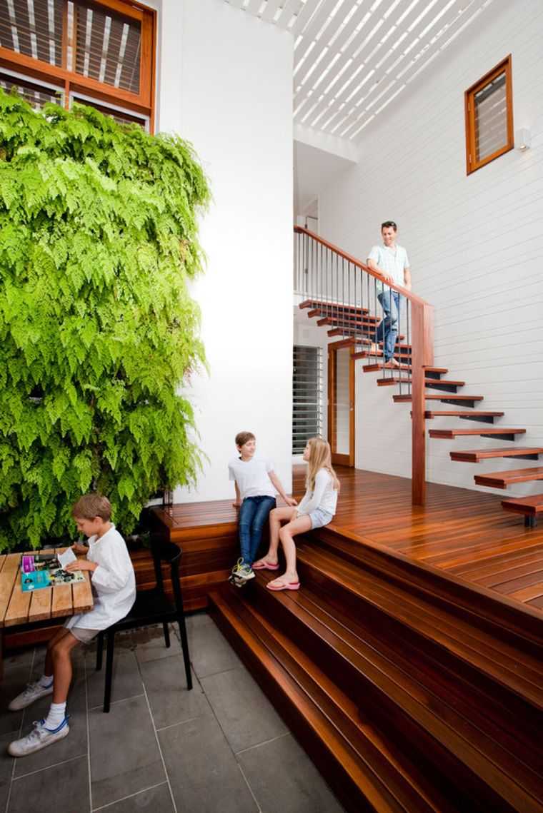 parquet contrecollé escaliers-bois-marches-revetement-renovation