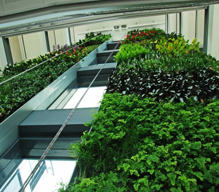 plant vertical garden mur-batiment-bureaux