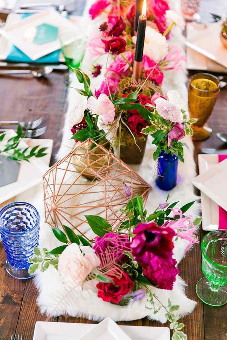 table-d-automne-decoration-chic-couleurs-cuivre-geometrie