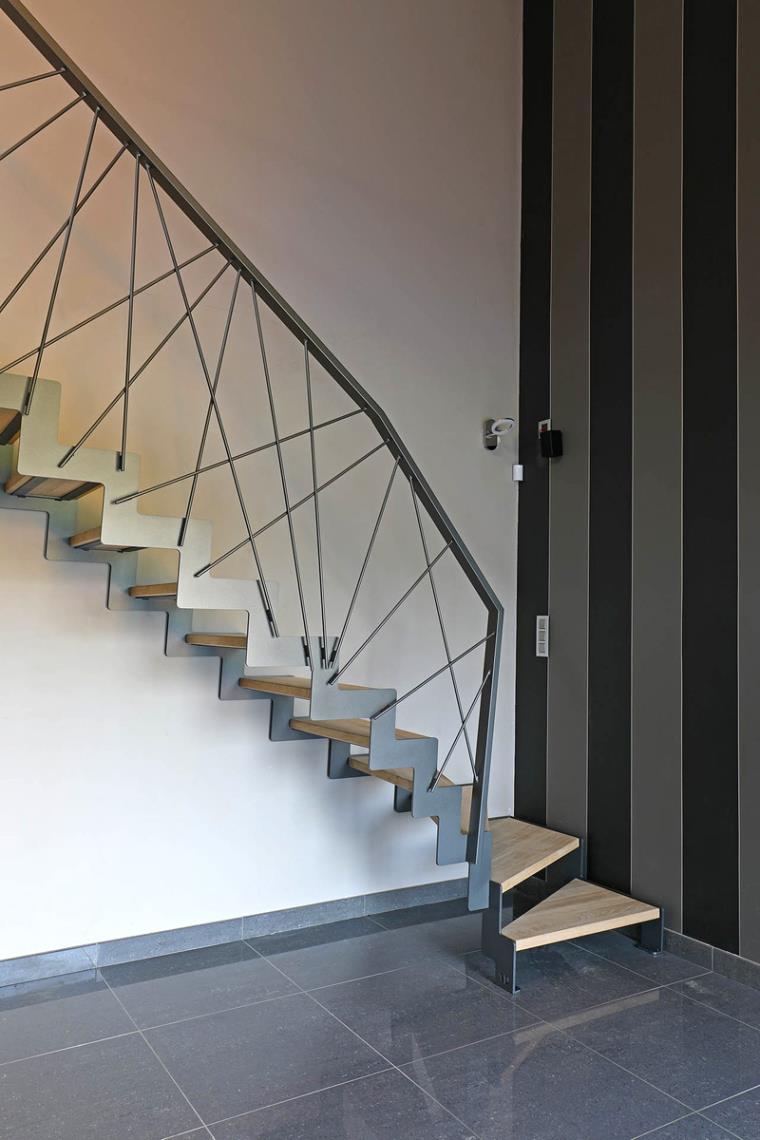 balustres-escalier-interieur-moderne