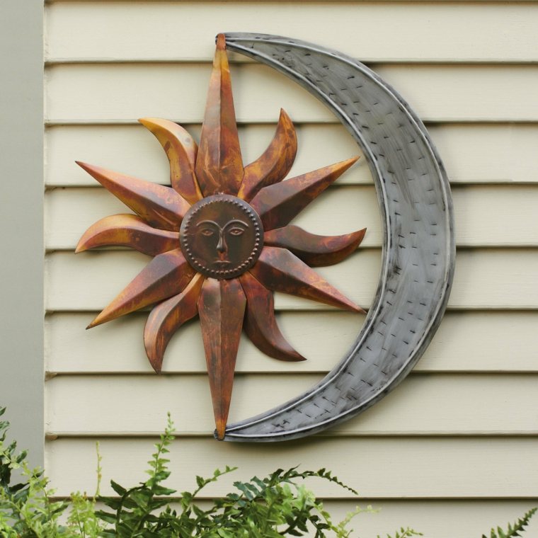 décoration murale extérieure soleil-croissant-lune