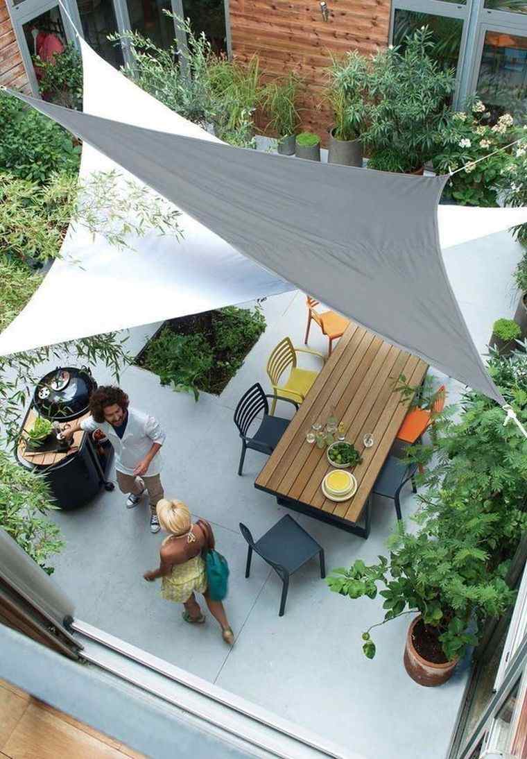 idee-deco-pinterest-terrasse-voile-ombrage-moderne-toile