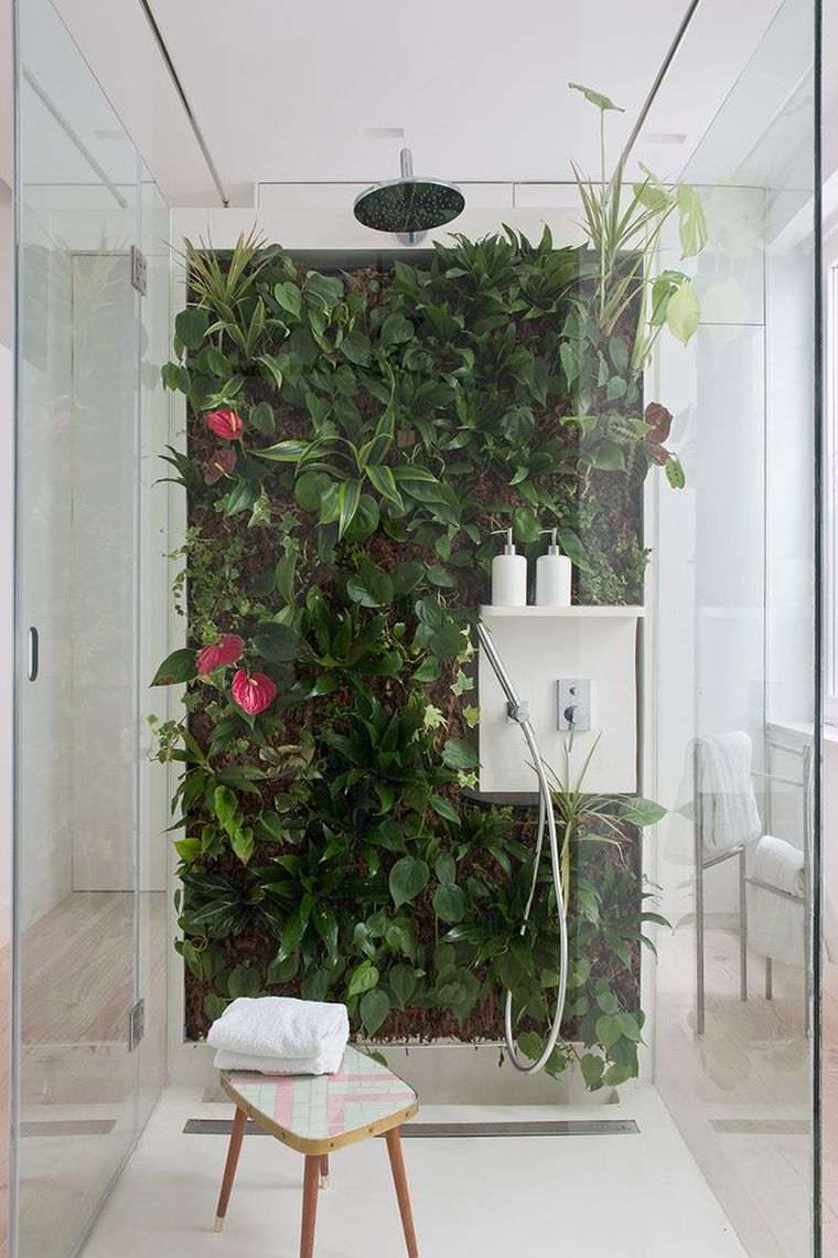 salle-de-bain-pinterest-photo-idee-mur-vegetal-douche