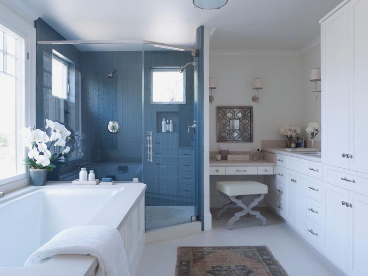 couleur-bleu-deco-salle-de-bain-ambiance-spa