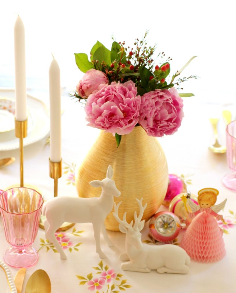décoration de table de noël cocon-rose