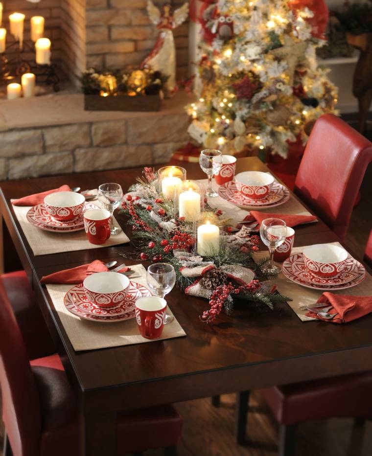 décoration de table de noël cozy-rouge-blanc