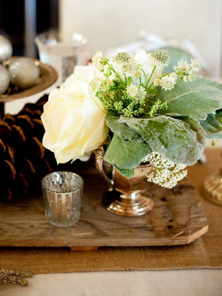 décoration de table de noël florale-rustique-simple-rose