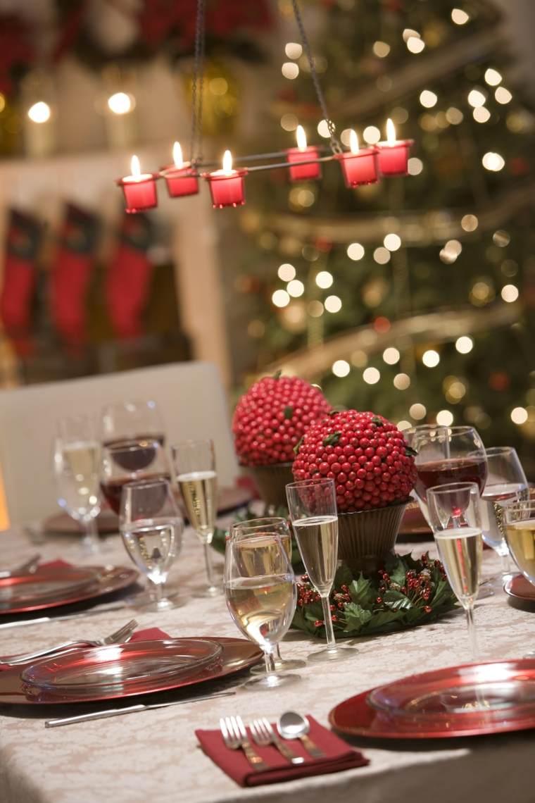 décoration de table de noël sympa-rouge-blanc