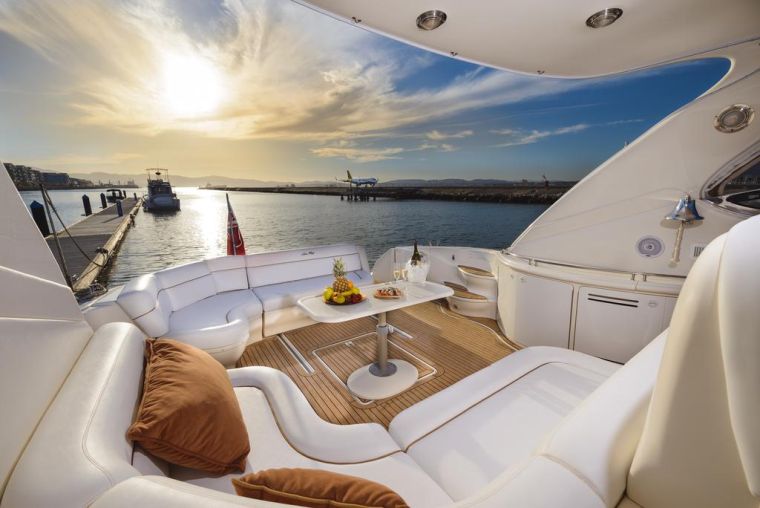 decoration-luxe-yacht-interieur-design-rangement-gain-de-place