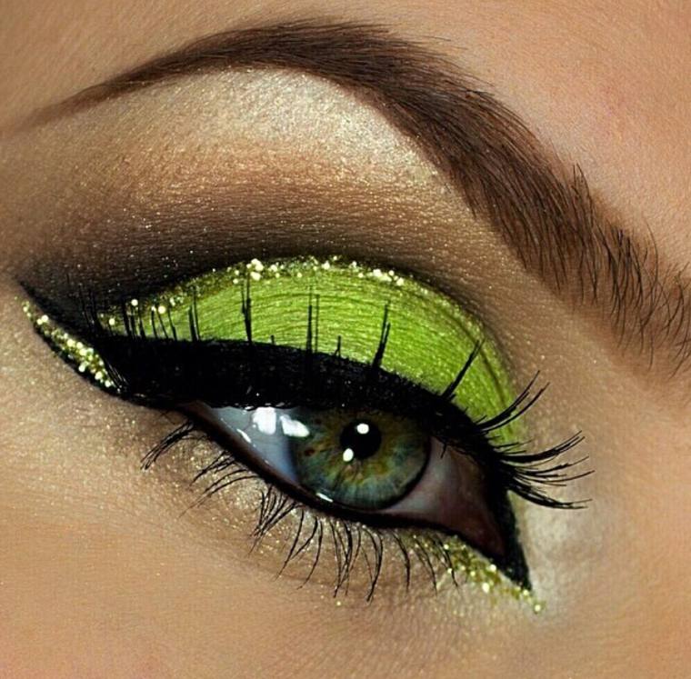 maquillage yeux verts vert-herbe