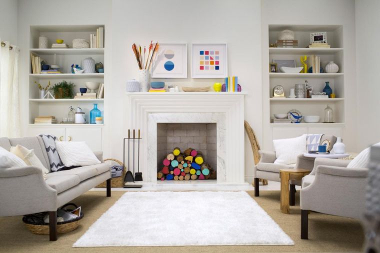 salon nordique peinture-blanche-touche-couleur-vive-design-interieur