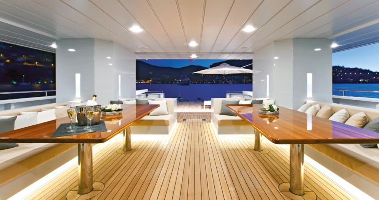 terrasse-yacht-luxe-interieur-exterieur-idee