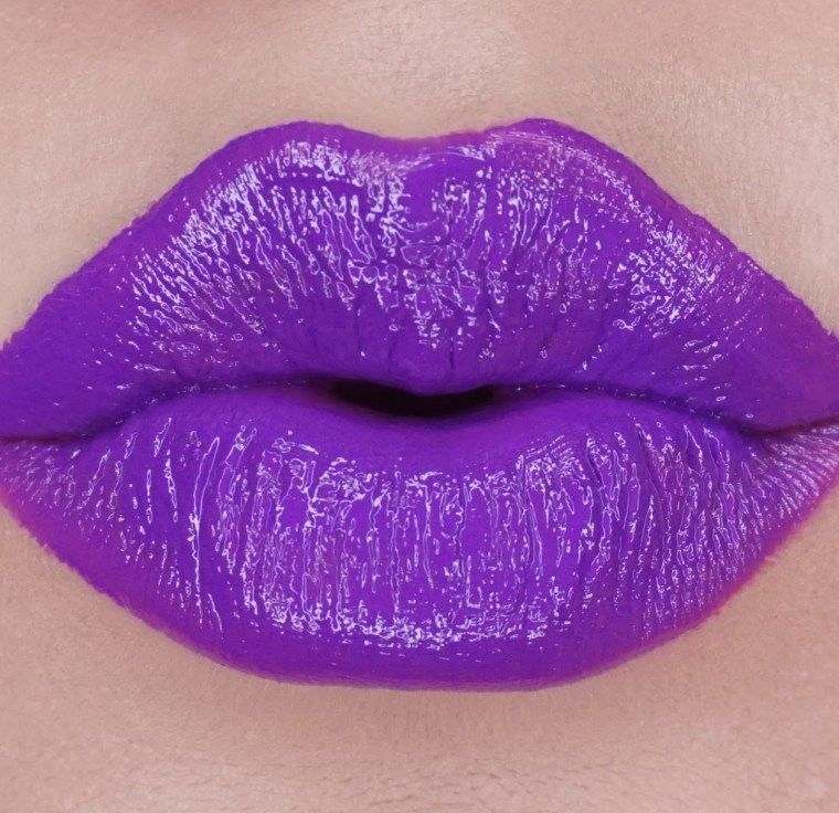 couleur-tendance-2018-pantone-ultra-violet