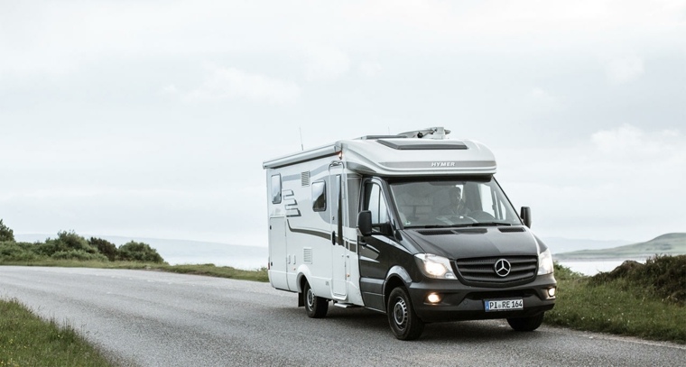 Mercedes Benz camper van X-class-pick-up-place-liberte-independance