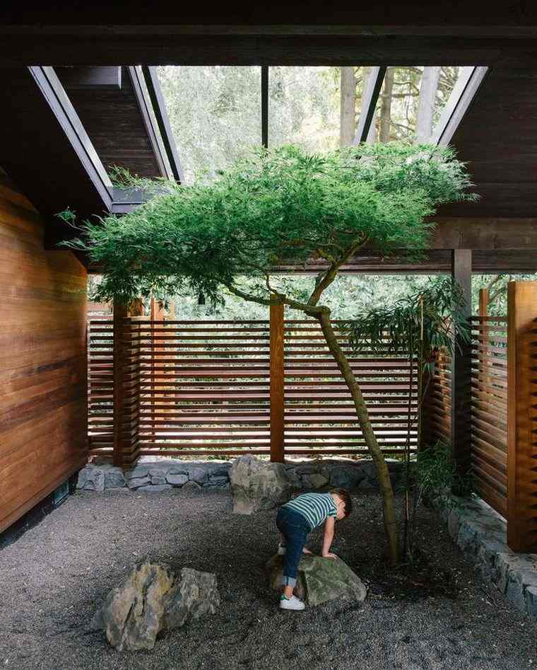 amenagement-jardin-interieur-style-japonais-cailloux-pierres