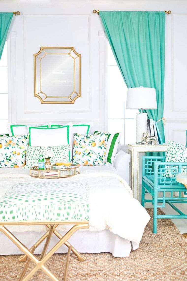 chambre-style-bord-de-mer-deco-bleu-turquoise-textiles-naturels