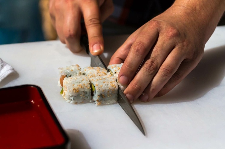 couteau japonais comment-utiliser-cuisine
