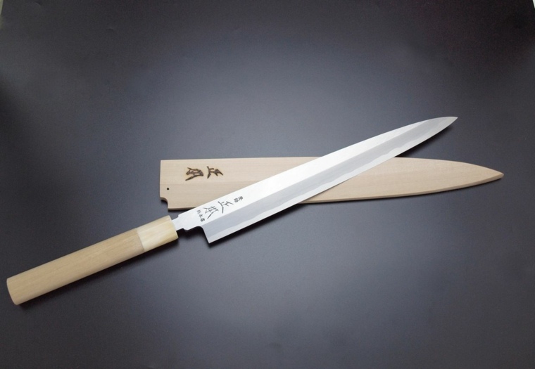 couteau japonais type-yanagiba