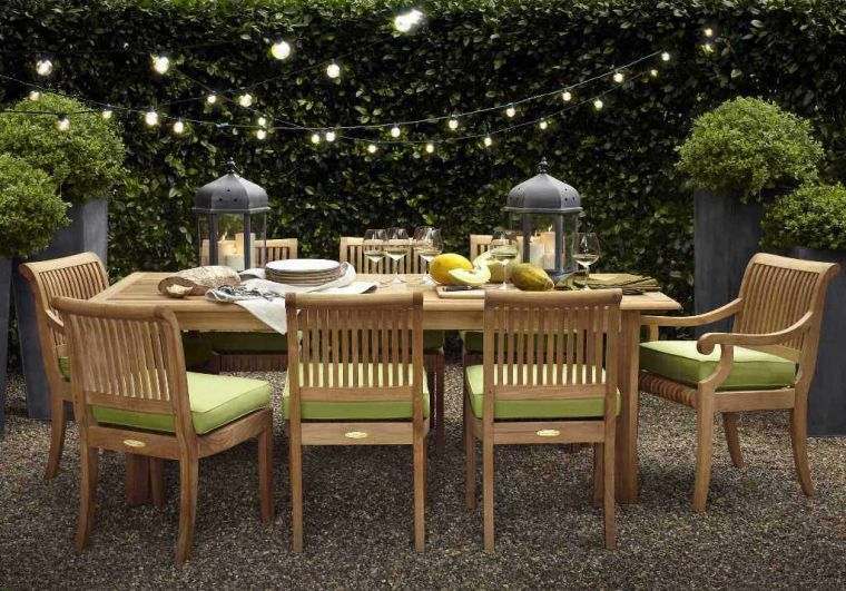 deco-lumineuse-terrasse-exterieur-guirlande-table-a-manger