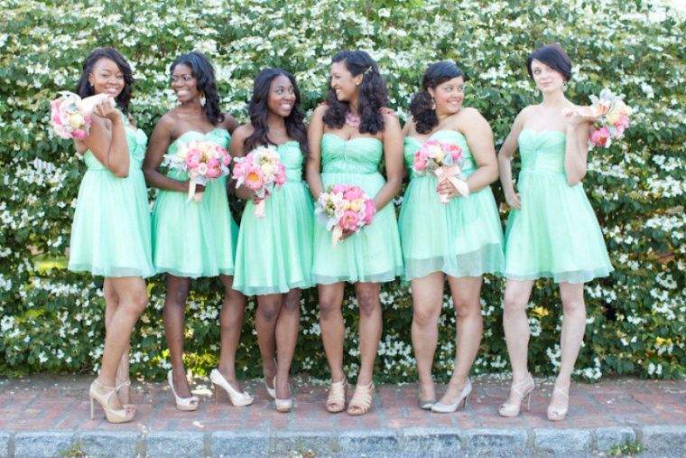 modele-robe-demoiselle-honneur-mariage-courte-couleur-vert-menthe