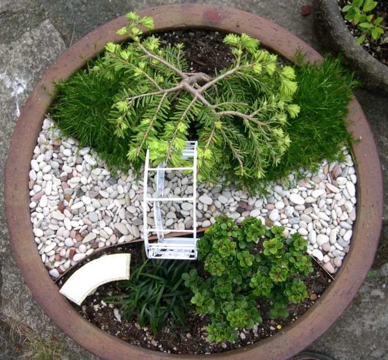 petit-jardin-rocaille-plan-amenagement-exterieur-moderne.jpg