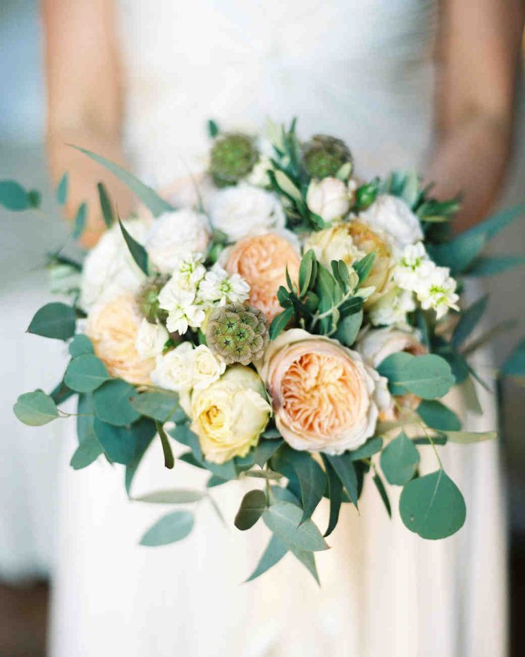 deco-florale-mariage-boquet-pour-mariee-plantes-succulentes