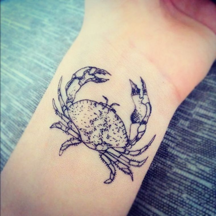 tatouage-crabe-modele-tattoo-theme-bord-de-mer-signe-zodiacal