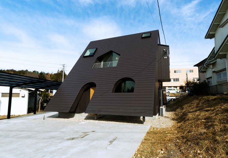 Mamiya Shinichi-studio-design-slash-house