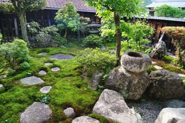 comment-amenager-un-petit-jardin-style-japonais