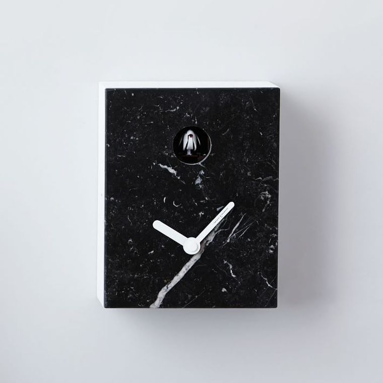 horloge-murale-deco-marbre-noir-accessoires-tendance