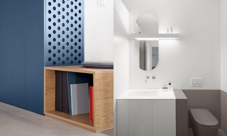 appartement rénové design moderne intérieur bois idée toilettes 