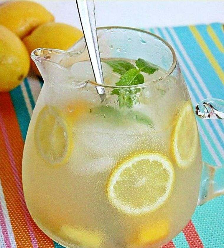 limonade-maison-recette-ete-facile