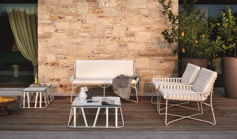 mobilier de jardin haut de gamme salon-de-jardun-luxe-blanc