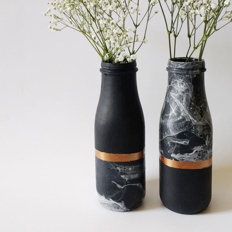 vase-marbre-couleur-noire-deco-table-basse-console